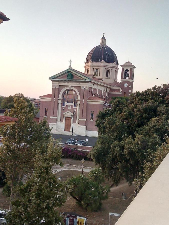 Pilla Palla Ostia Buitenkant foto